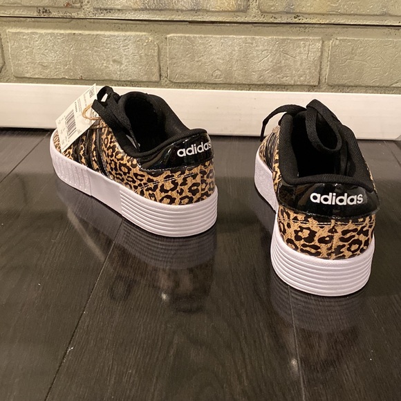 New Adidas Court Leopard Print - Picture 3 of 7